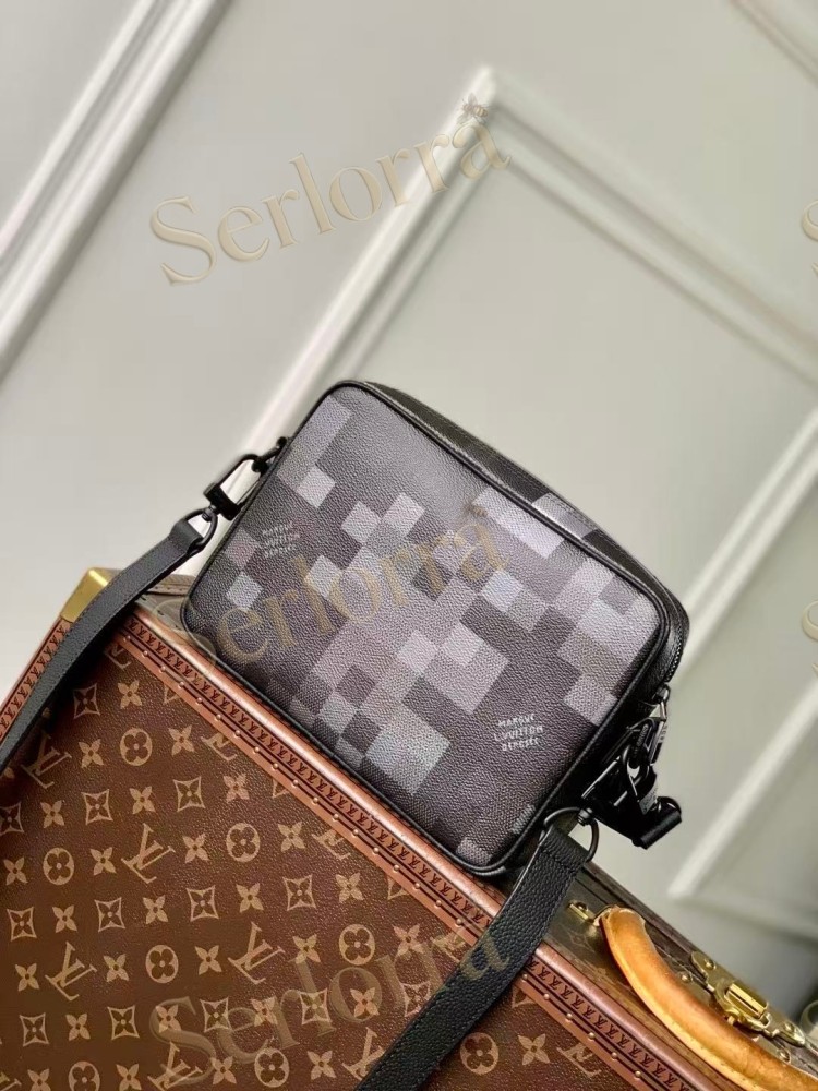 LOUIS VUITTON NIL MESSENGER