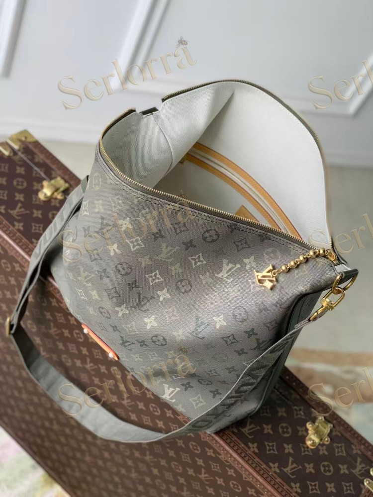 LOUIS VUITTON VAGABOND HOBO