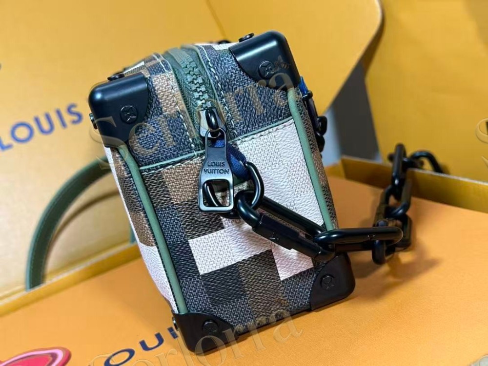 LOUIS VUITTON MINI SOFT TRUNK