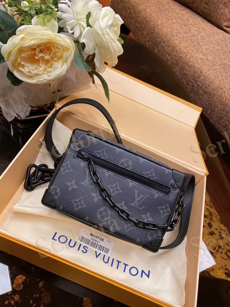 LOUIS VUITTON MINI SOFT TRUNK CHAIN BAG