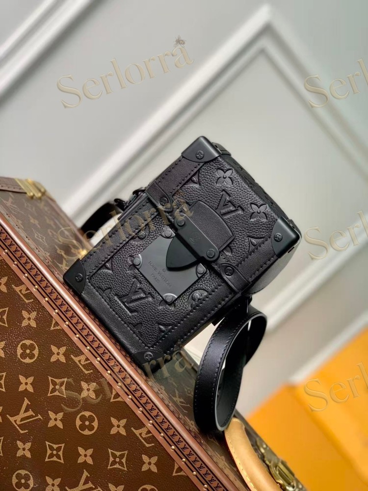 LOUIS VUITTON VERTICAL TRUNK WEARABLE WALLET MEN'S BAG 'BLACK'