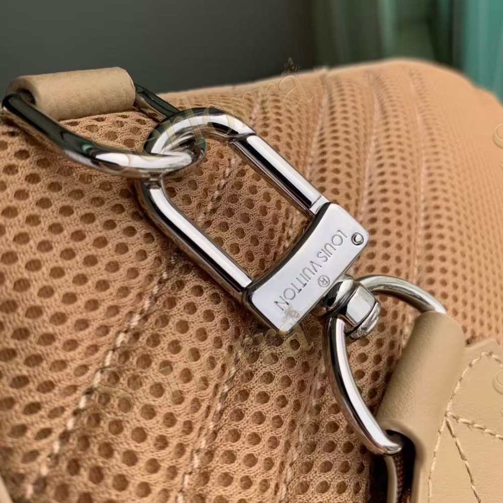 LOUIS VUITTON PILOT CROSSBODY BAG
