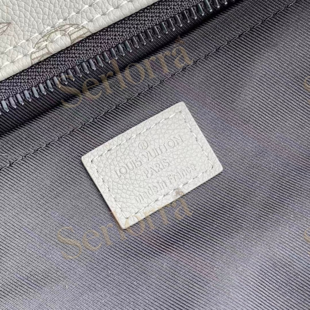 LOUIS VUITTON HOBO HAMAC