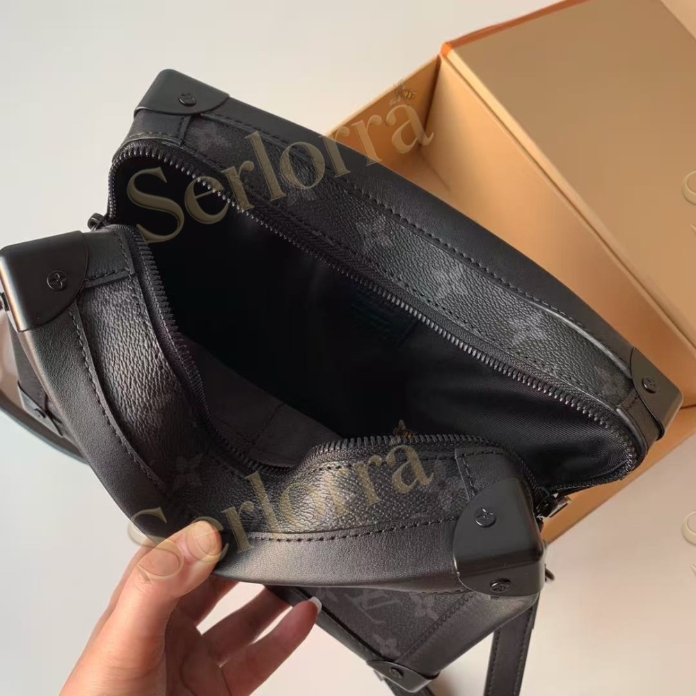 LOUIS VUITTON SOFT TRUNK