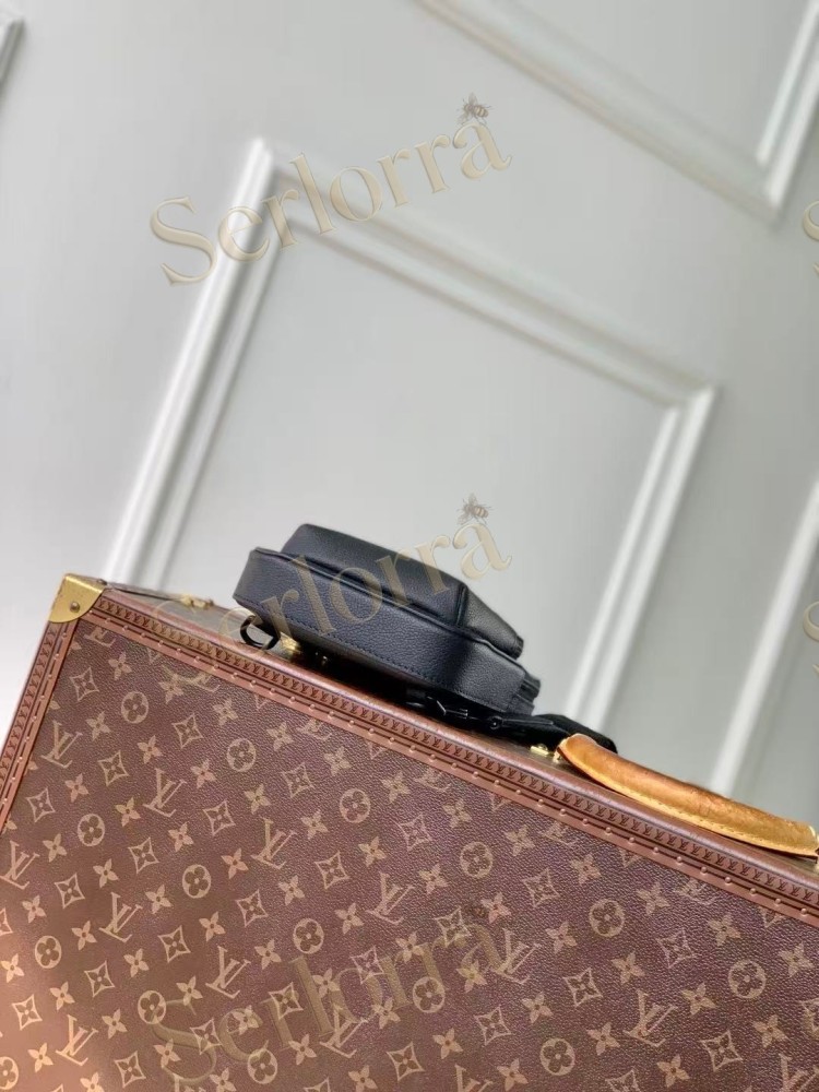 LOUIS VUITTON AVENUE SLING BAG PM
