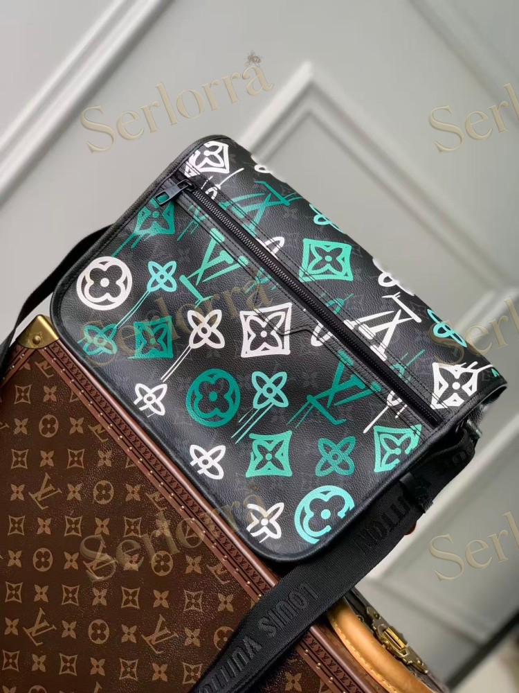 LOUIS VUITTON ARCHY MESSENGER MM