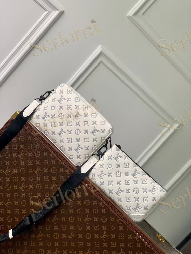 LOUIS VUITTON TRIO MESSENGER