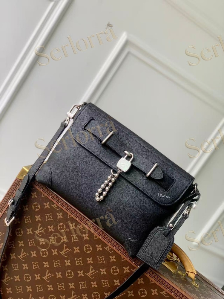 LOUIS VUITTON STEAMER CROSSBODY