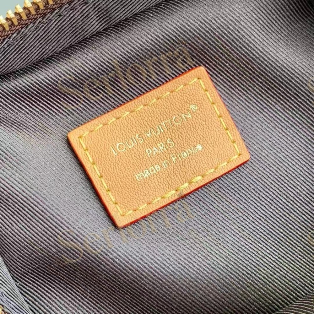 LOUIS VUITTON MUSIC PLAYER WEARABLE WALLET
