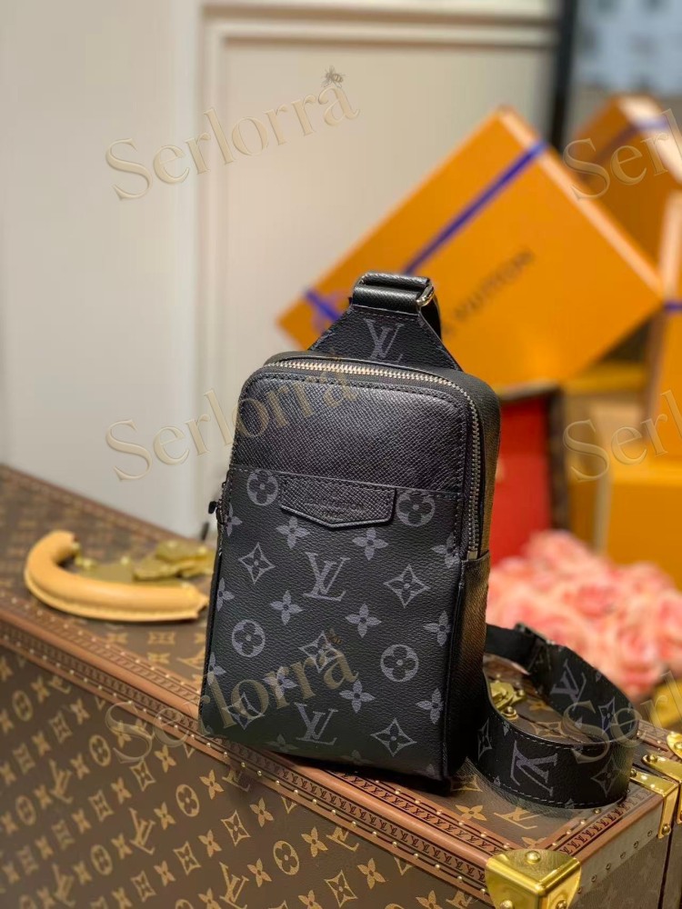 LOUIS VUITTON OUTDOOR SLINGBAG