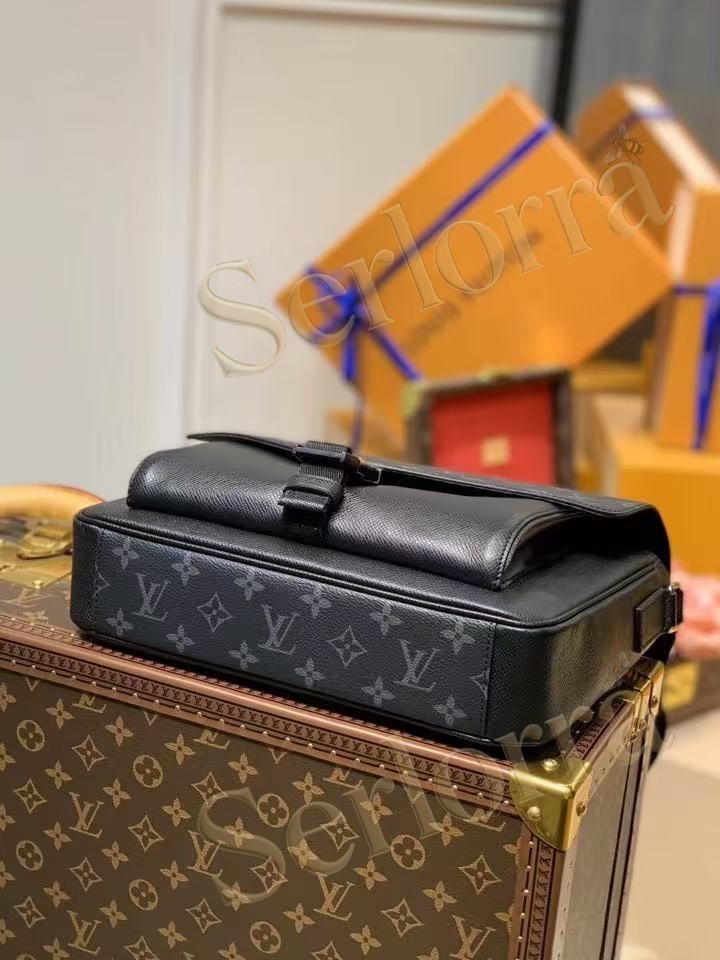 LOUIS VUITTON SHOULDER BAG BLACK GREY TAIGA RAMA MONOGRAM ECLIPSE