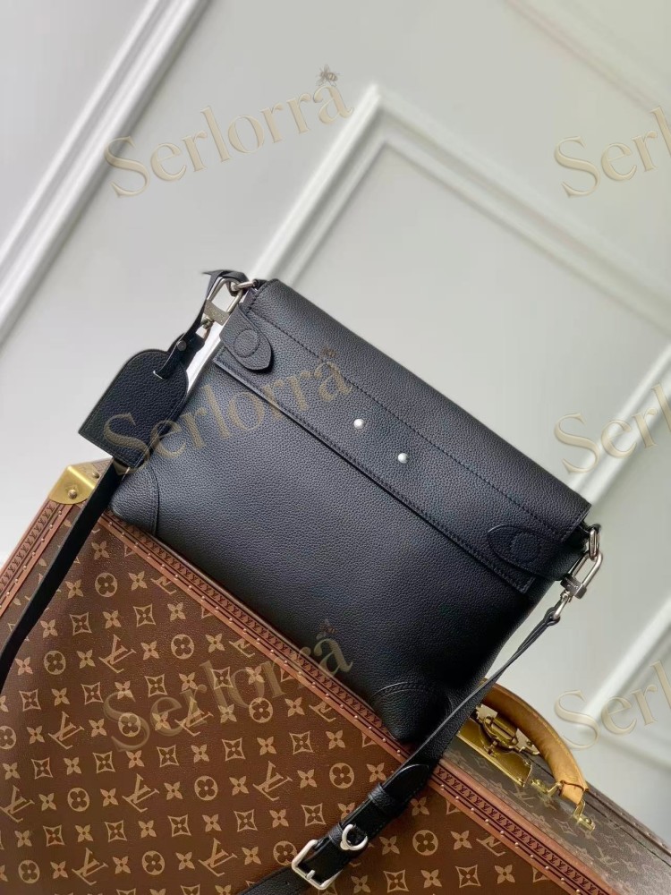 LOUIS VUITTON STEAMER CROSSBODY