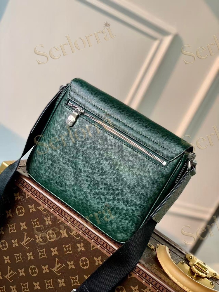 LOUIS VUITTON DISTRICT PM