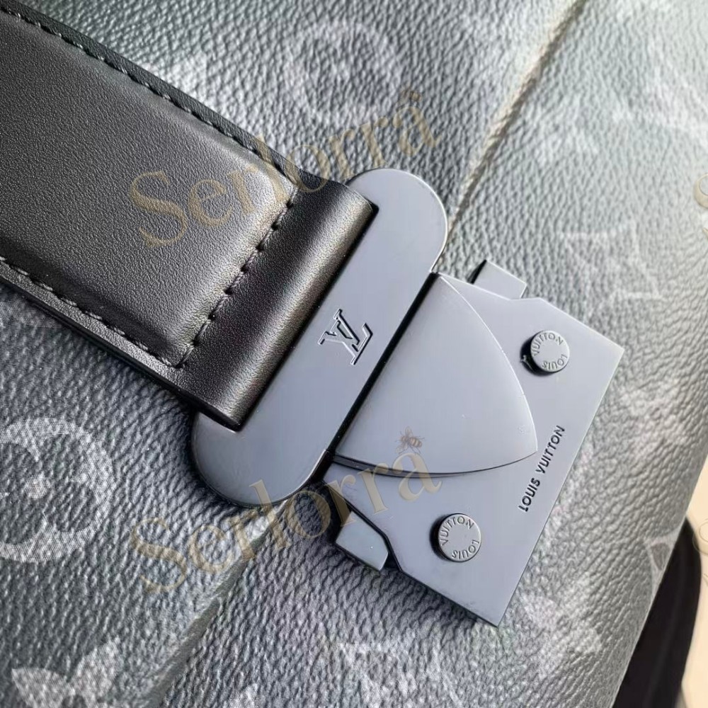 LOUIS VUITTON S-CAPE MESSENGER BAG