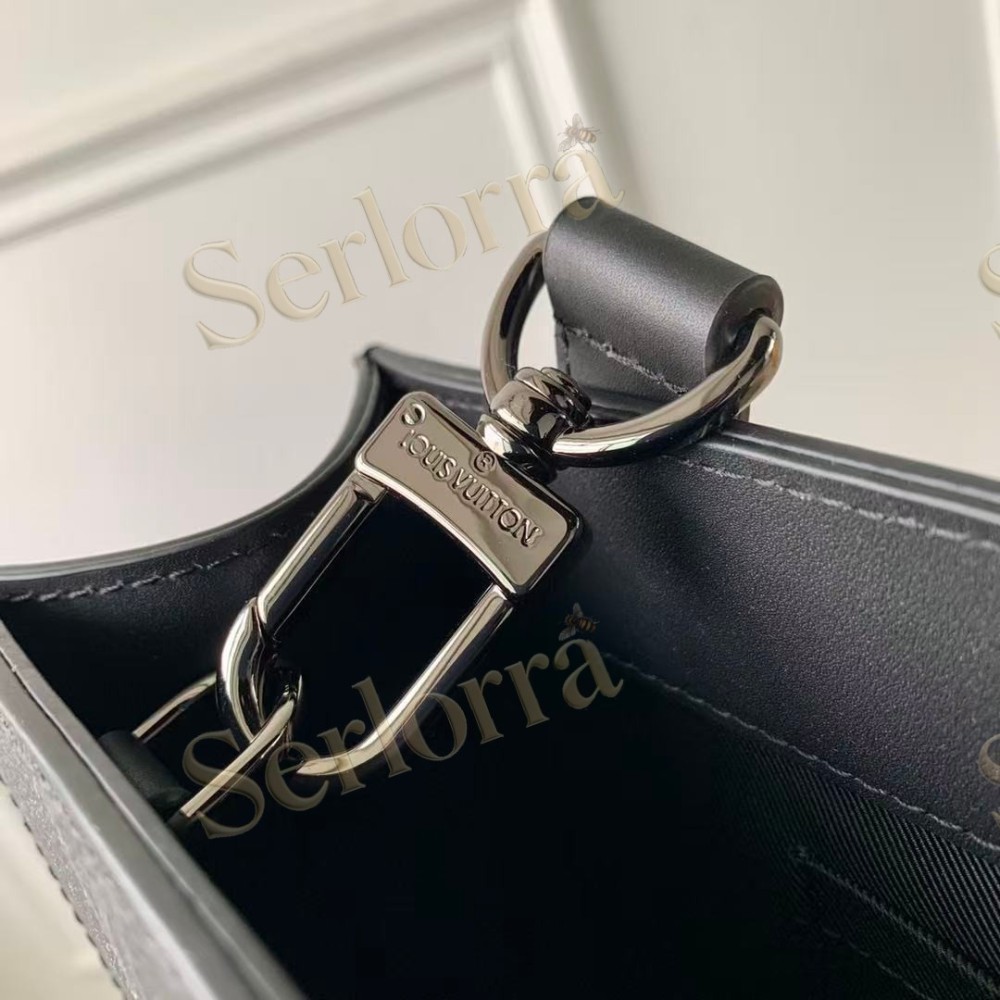 LOUIS VUITTON SAC PLAT