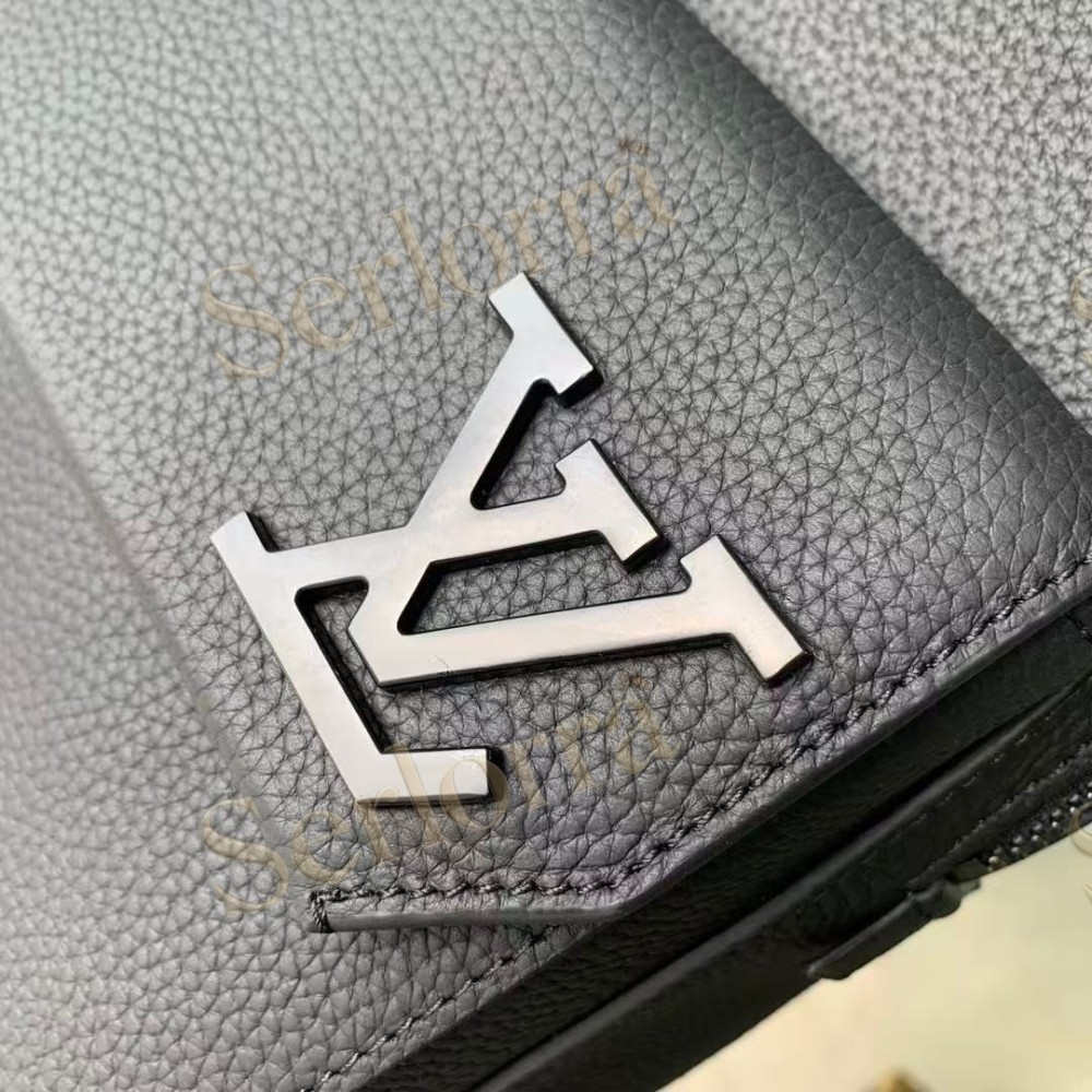 LOUIS VUITTON PILOT CROSSBODY BAG