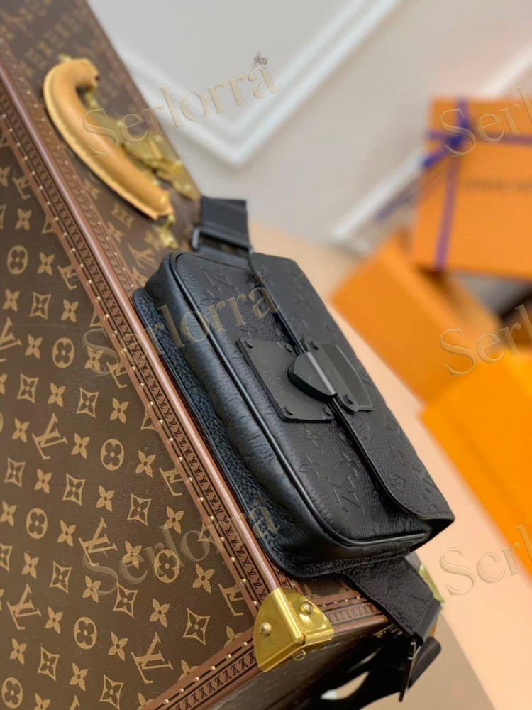 LOUIS VUITTON S LOCK SLING BAG