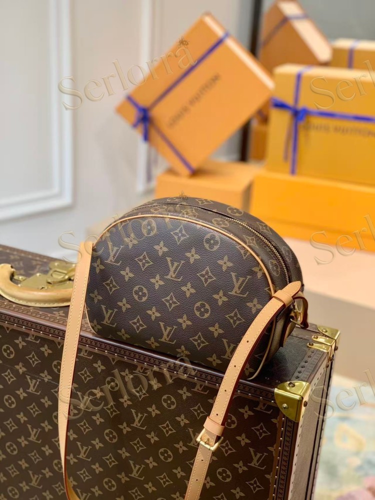 LOUIS VUITTON MONOGRAM CANVAS BLOIS