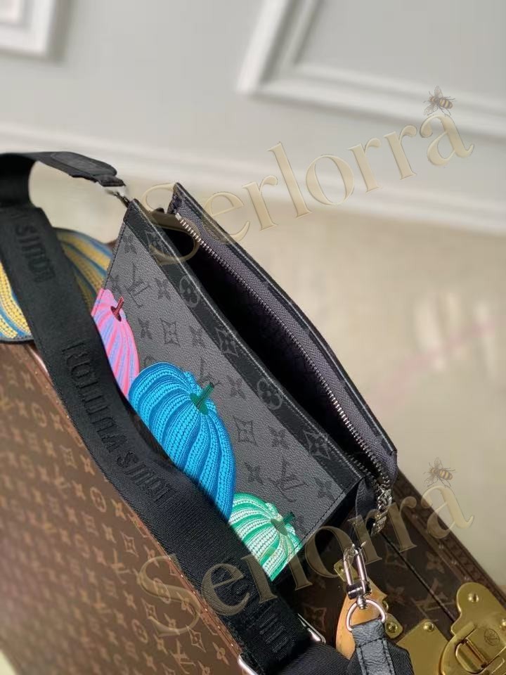 LOUIS VUITTON YK GASTON WEARABLE WALLET