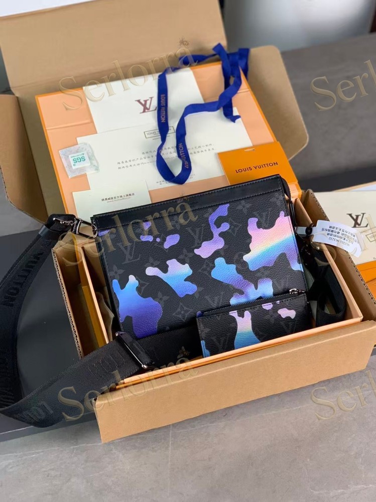 LOUIS VUITTON MONOGRAM ECLIPSE SUNRISE ROOM WITH A VIEW GASTON WEARABLE WALLET BLUE PURPLE