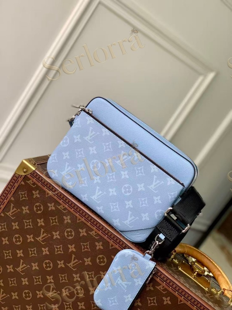 LOUIS VUITTON TRIO MESSENGER