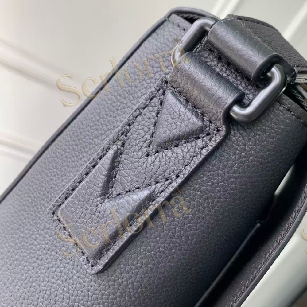 LOUIS VUITTON SPEED MESSENGER