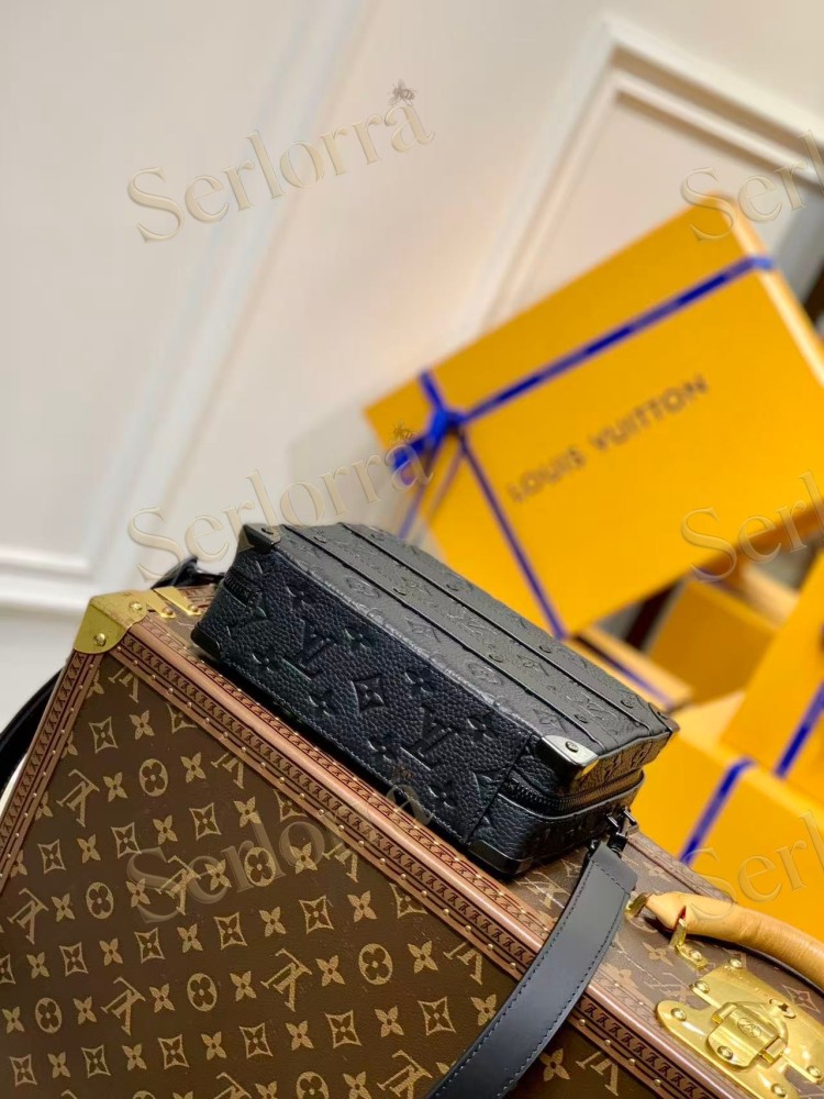 LOUIS VUITTON HANDLE SOFT TRUNK