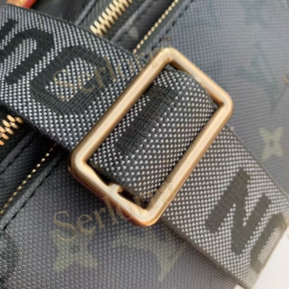 LOUIS VUITTON RUSH BUMBAG