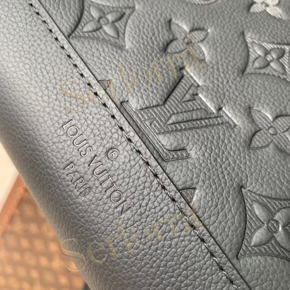 LOUIS VUITTON DUO SLINGBAG