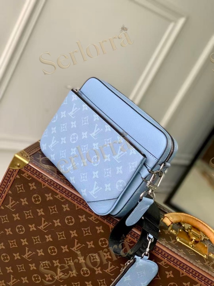 LOUIS VUITTON TRIO MESSENGER
