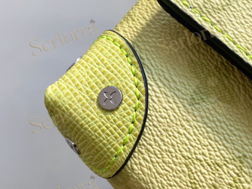 LOUIS VUITTON STEAMER WEARABLE WALLET