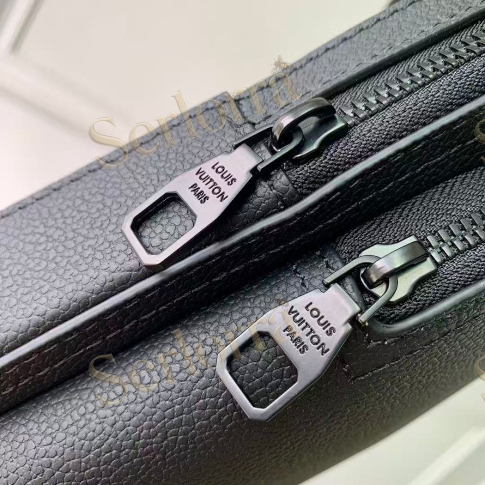 LOUIS VUITTON AVENUE SLING BAG PM