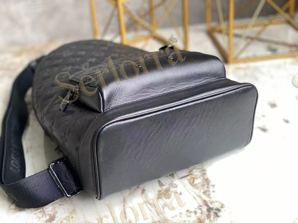 LOUIS VUITTON RACER SLINGBAG