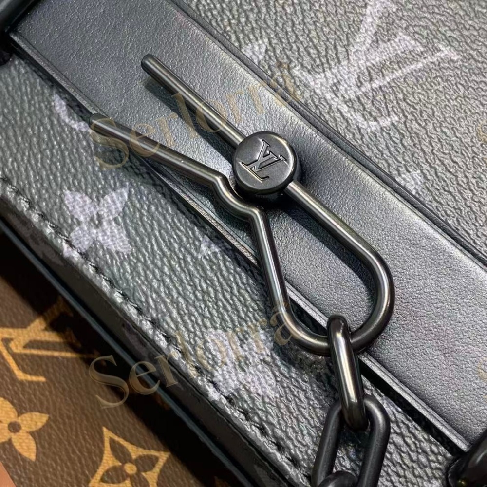 LOUIS VUITTON STEAMER MESSENGER