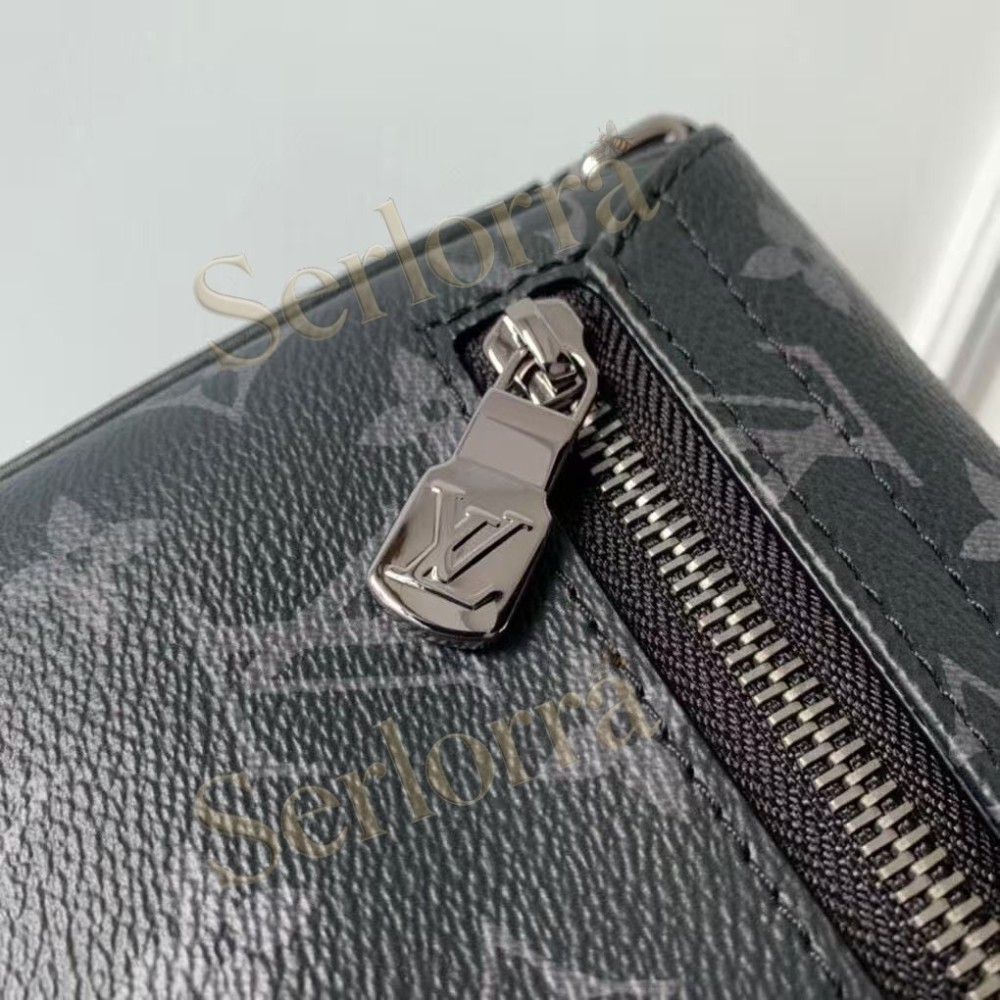 LOUIS VUITTON DISTRICT PM