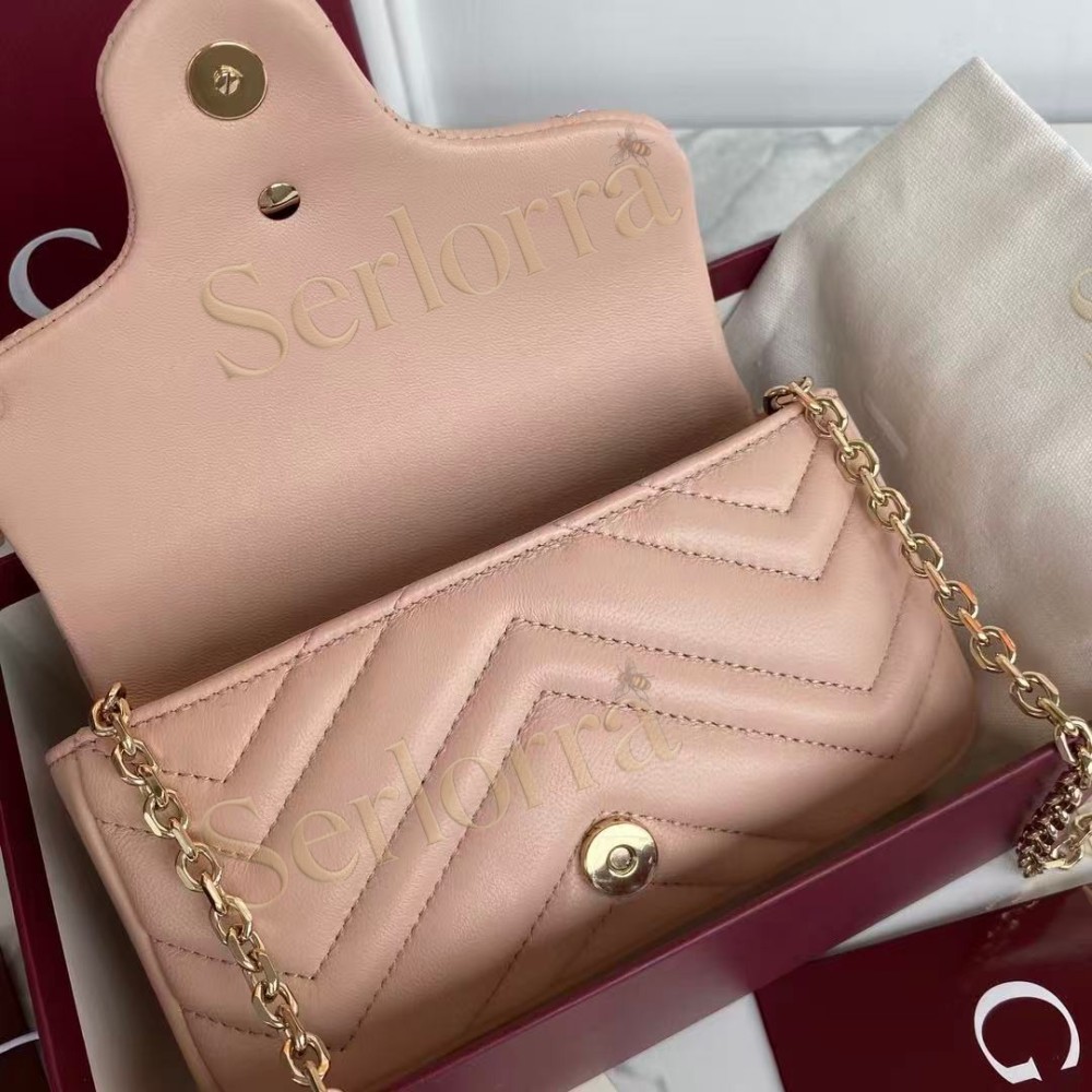 GUCCI GG MARMONT MINI SHOULDER BAG