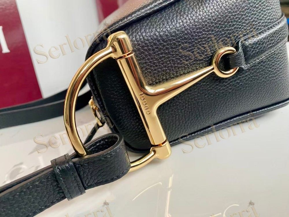 GUCCI HALF HORSEBIT MEDIUM SHOULDER BAG