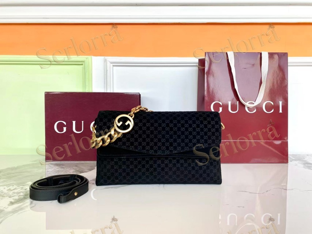 GUCCI MEDIUM SHOULDER BAG WITH CHAIN