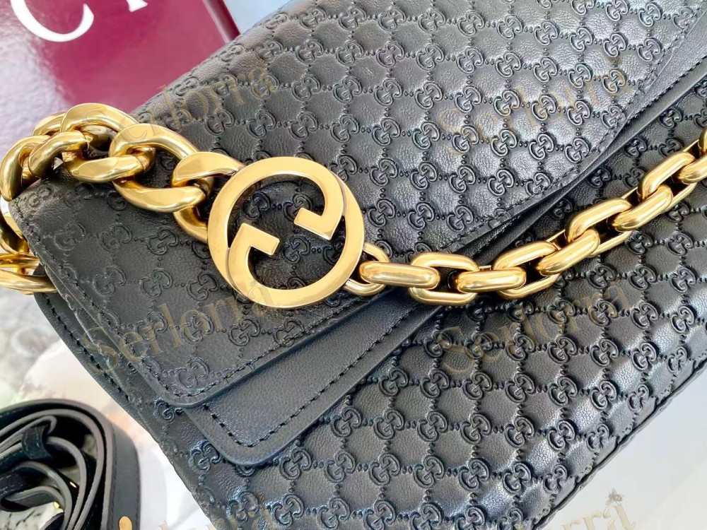 GUCCI MEDIUM SHOULDER BAG WITH CHAIN