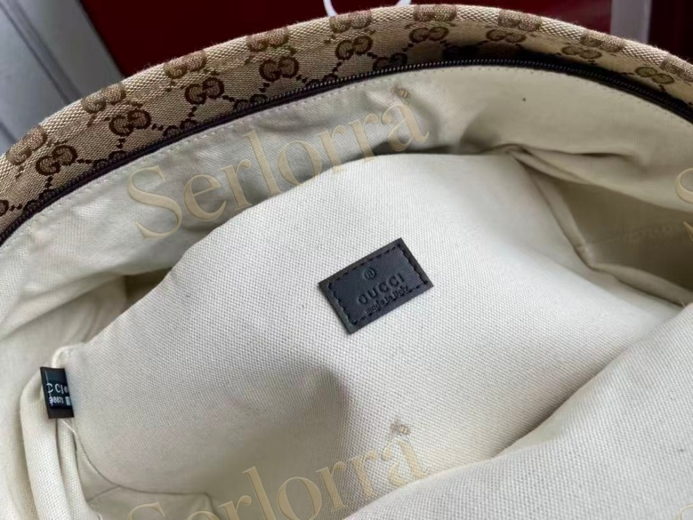 GUCCI MEDIUM GG BACKPACK WITH WEB