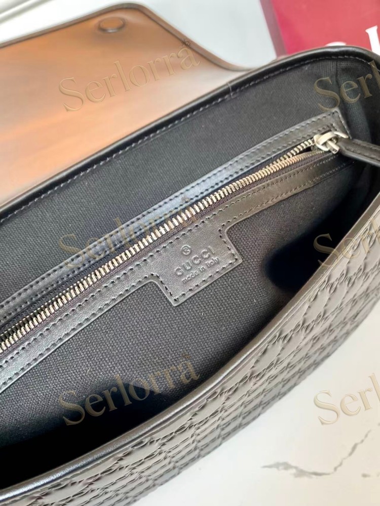 GUCCI GG EMBLEM MEDIUM CROSSBODY BAG