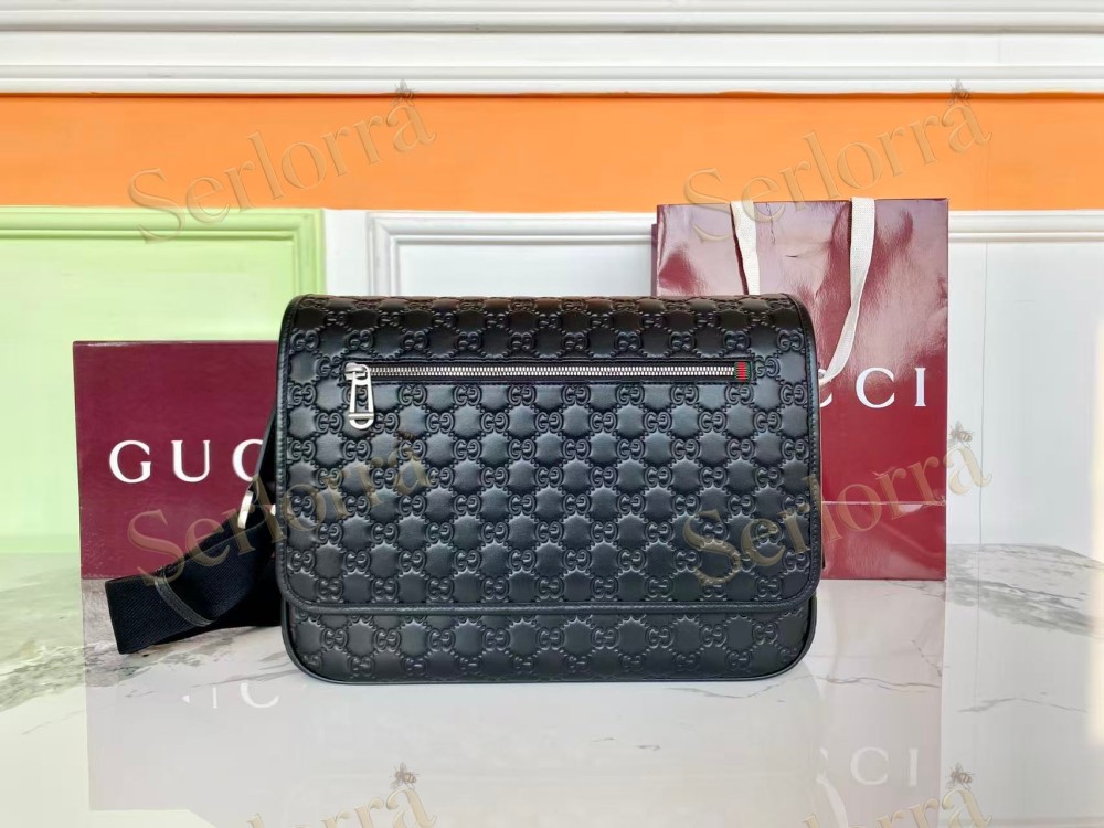 GUCCI GG EMBLEM MEDIUM CROSSBODY BAG