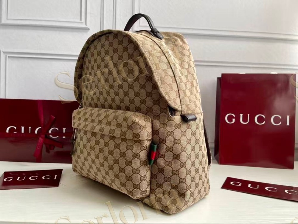 GUCCI MEDIUM GG BACKPACK WITH WEB