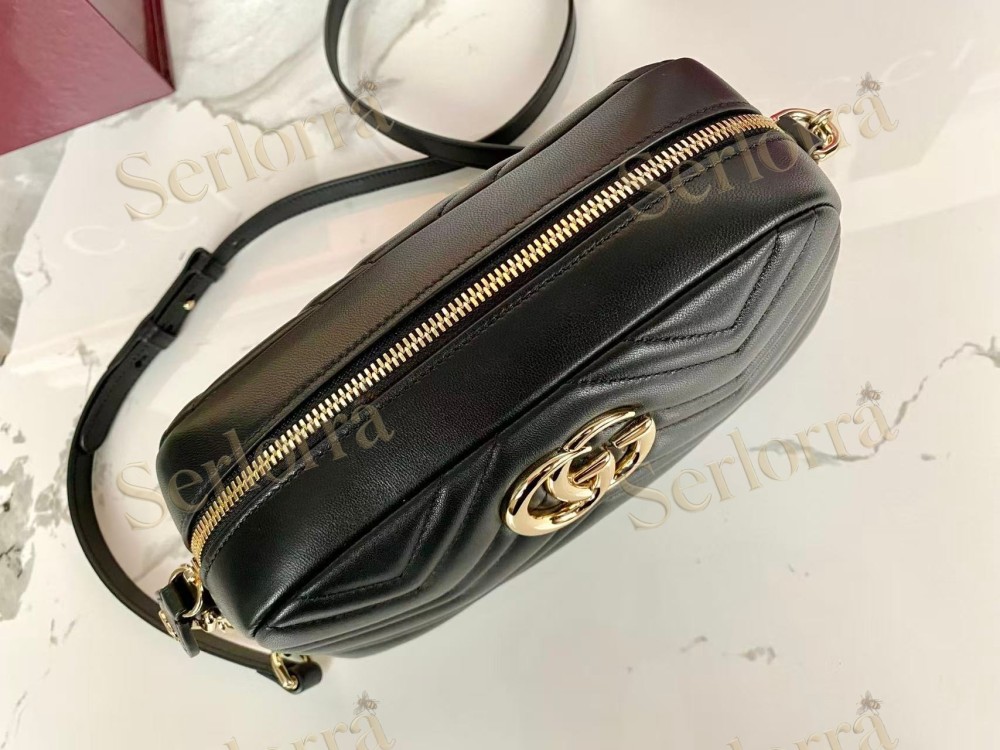 GUCCI GG MARMONT SMALL CAMERA BAG