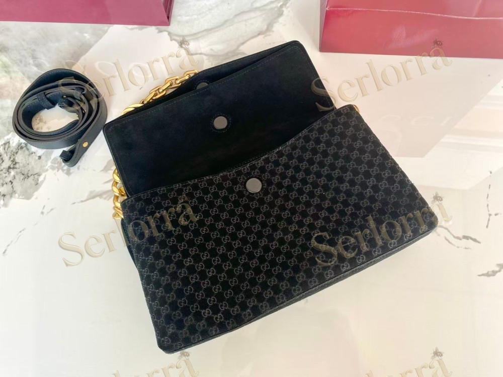 GUCCI MEDIUM SHOULDER BAG WITH CHAIN