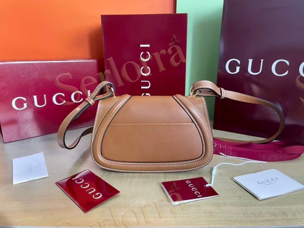 GUCCI BLONDIE MINI SHOULDER BAG