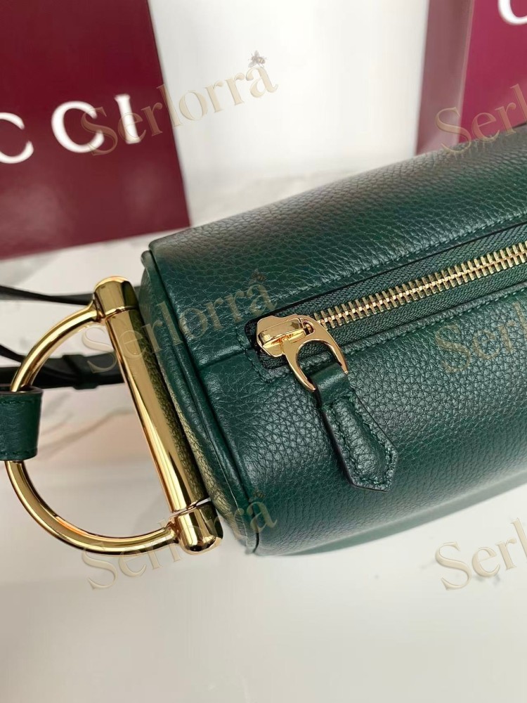 GUCCI HALF HORSEBIT MEDIUM SHOULDER BAG