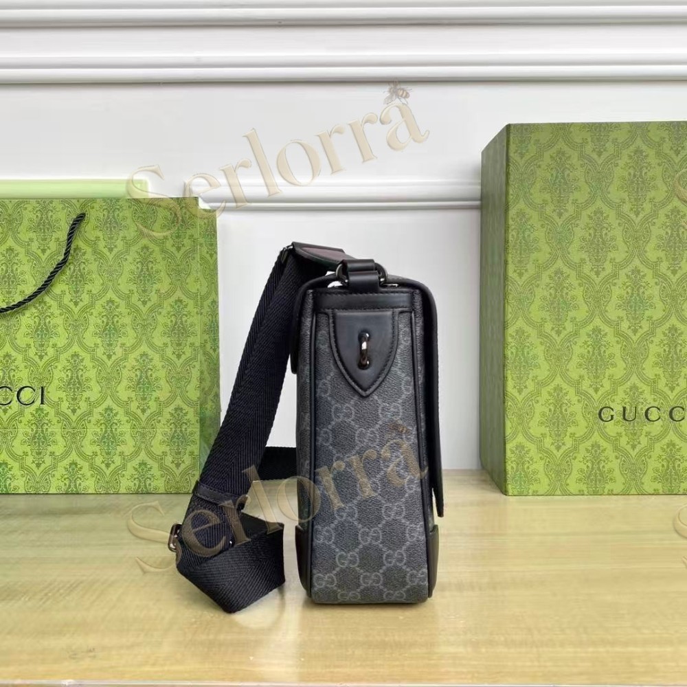 GUCCI GG EMBLEM MEDIUM CROSSBODY BAG