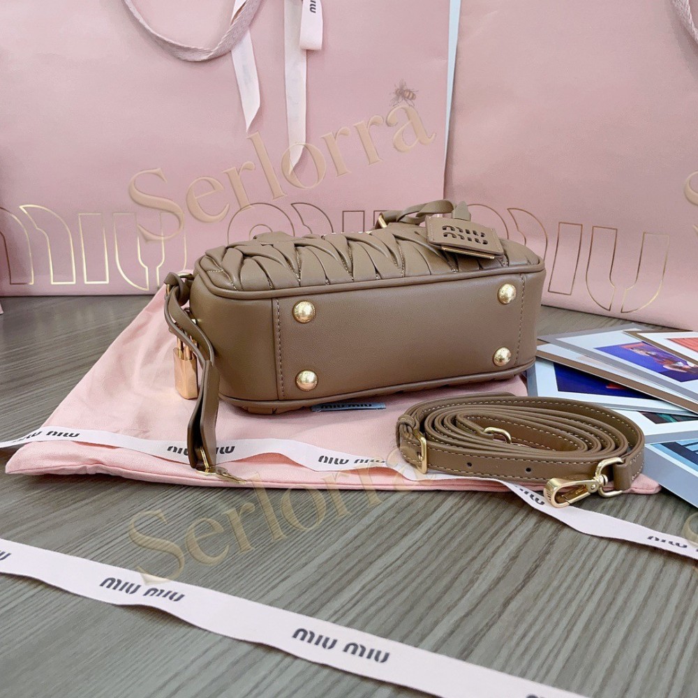 MIU MIU ARCADIE MATELASSÉ HANDBAG
