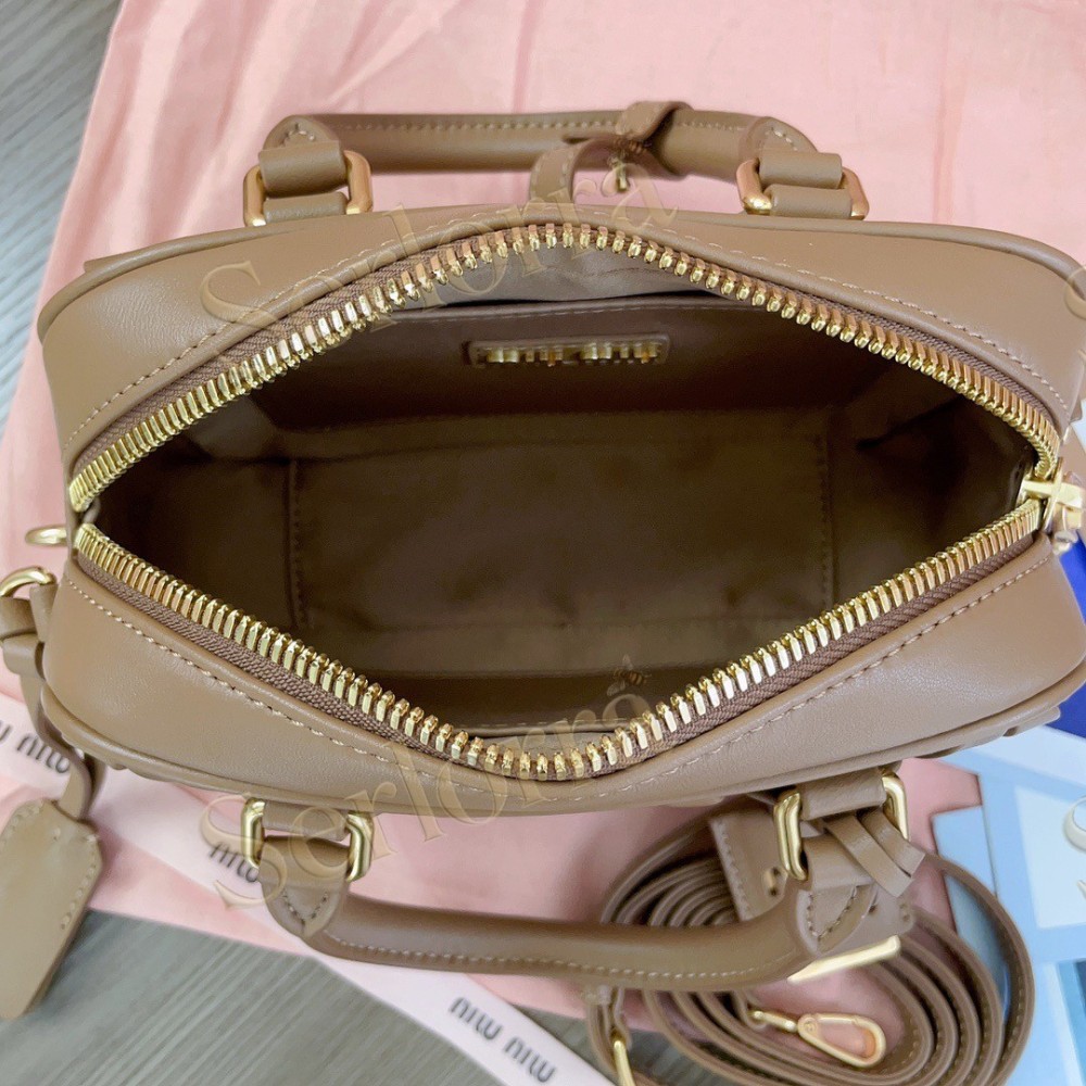 MIU MIU ARCADIE MATELASSÉ HANDBAG